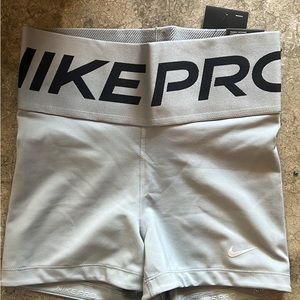 3 set Nike pro shorts medium